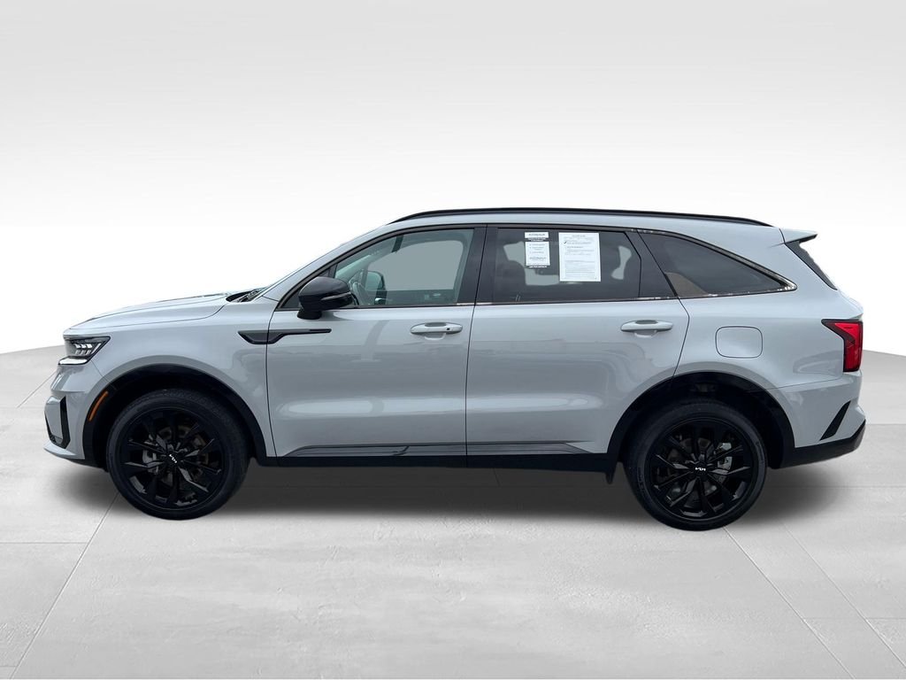 Used 2023 Gray Kia SX image 2