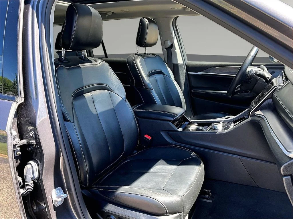 Certified Used 2022 Gray Jeep Limited image 33