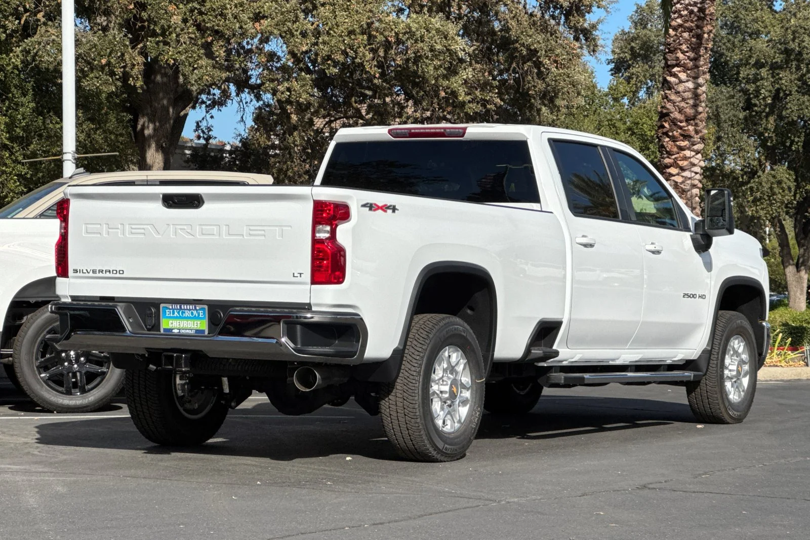 2026 Chevrolet Silverado 2500 HD LT view 3