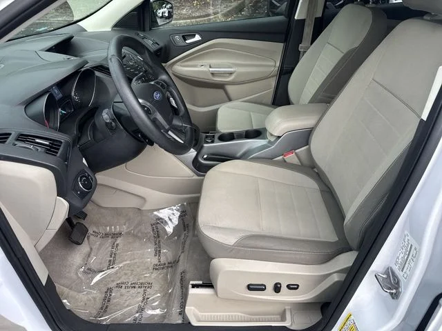Used 2014 White Ford SE image 14