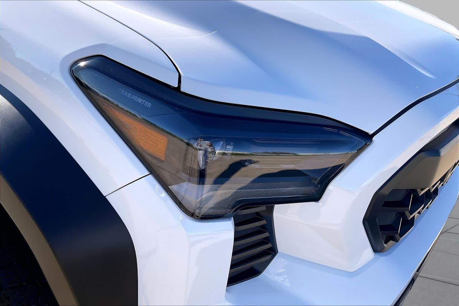 New 2026 Ice Cap Toyota Trailhunter Hybrid image 13