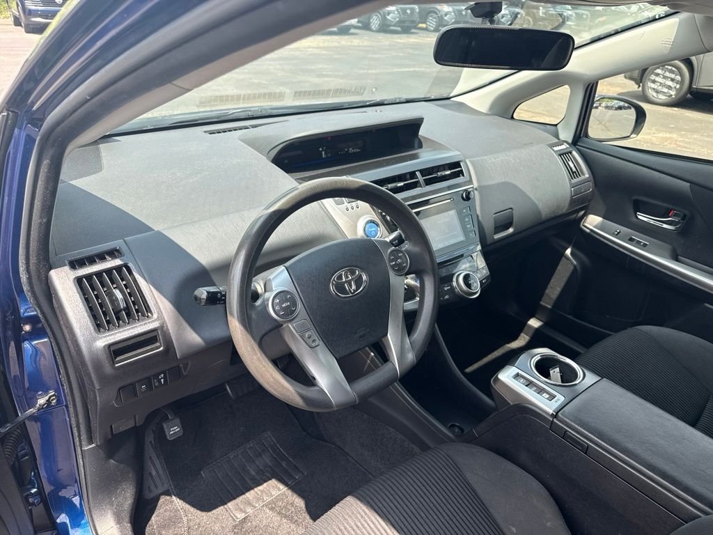 Used 2015 Blue Toyota Five image 11