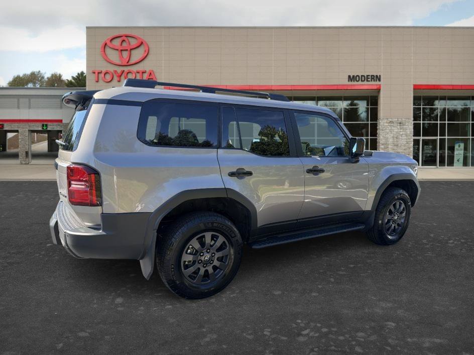 Used 2026 Meteor Shower Toyota Base image 5