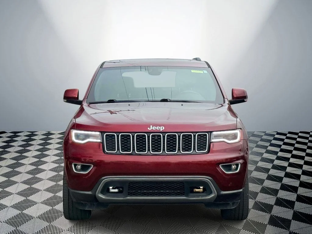 Used 2018 Jeep Grand Cherokee Limited Sterling Edition with VIN 1C4RJFBG2JC374871 for sale in Pinckney, MI