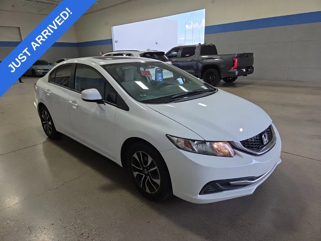Used 2013 Taffeta White Honda EX image 2