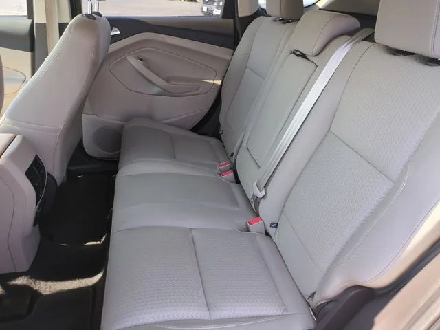 Used 2017 Gold Ford SE image 27