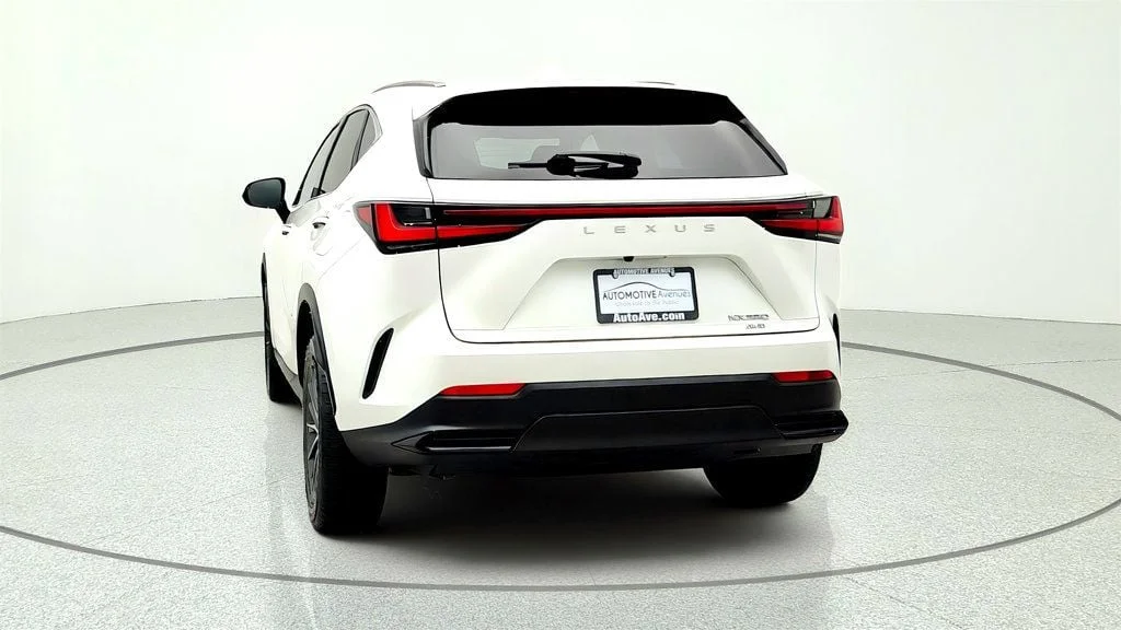 Used 2024 Eminent White Pearl Lexus NX 350 AWD w/ Power Moonroof & Heated Steering Wheel image 6