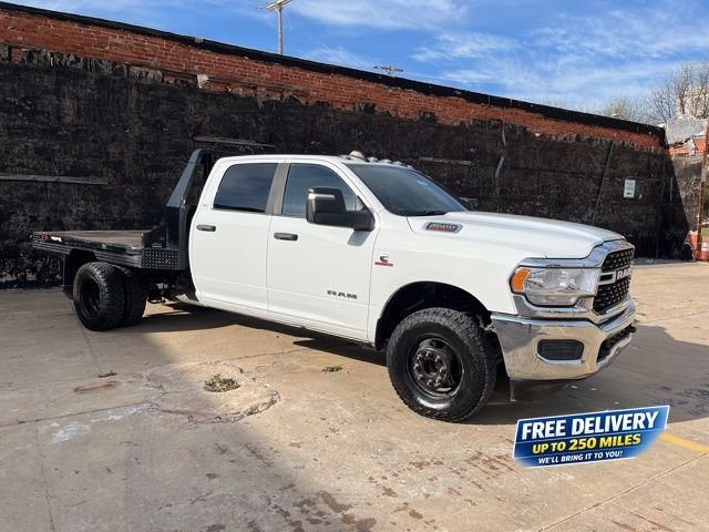 2024 Ram 3500 SLT