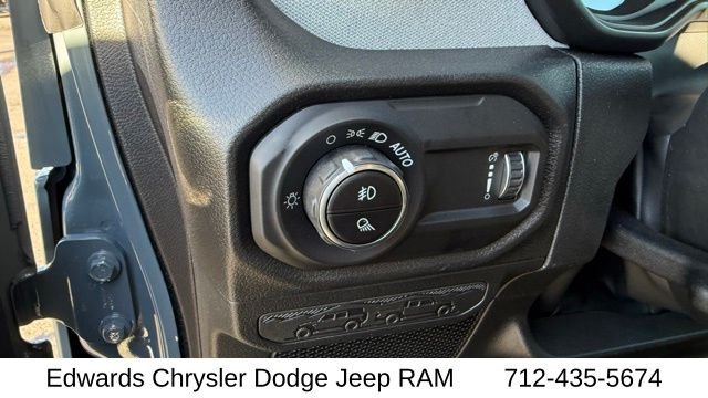 New 2026 Anvil Clearcoat Jeep Sport S image 18