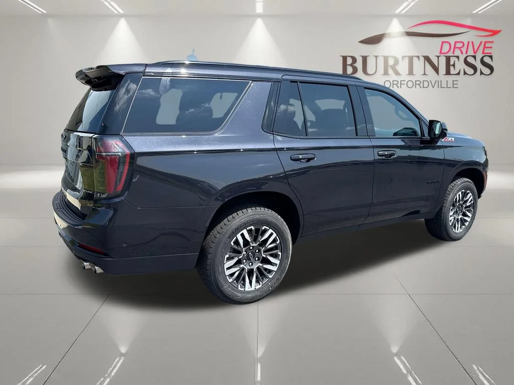 2025 Chevrolet Tahoe Z71 - Photo 8