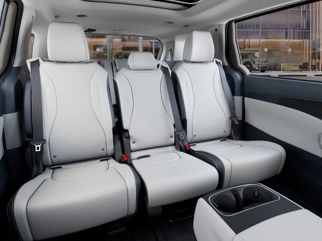 2025 Kia Carnival SX Prestige - Photo 16