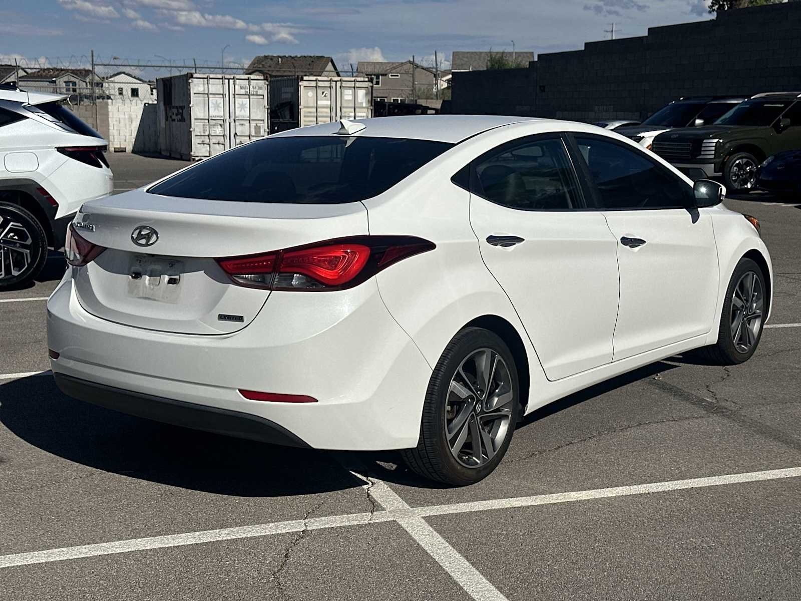 Used 2014 Pearl White Hyundai Limited image 3