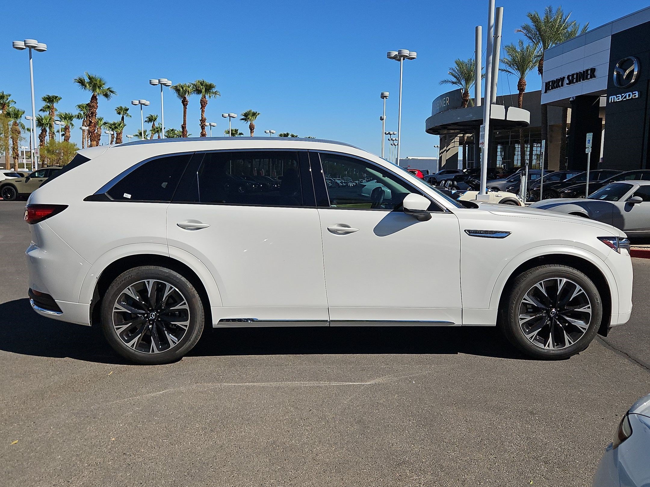 2026 Mazda CX-90 Premium Plus Package - Photo 7