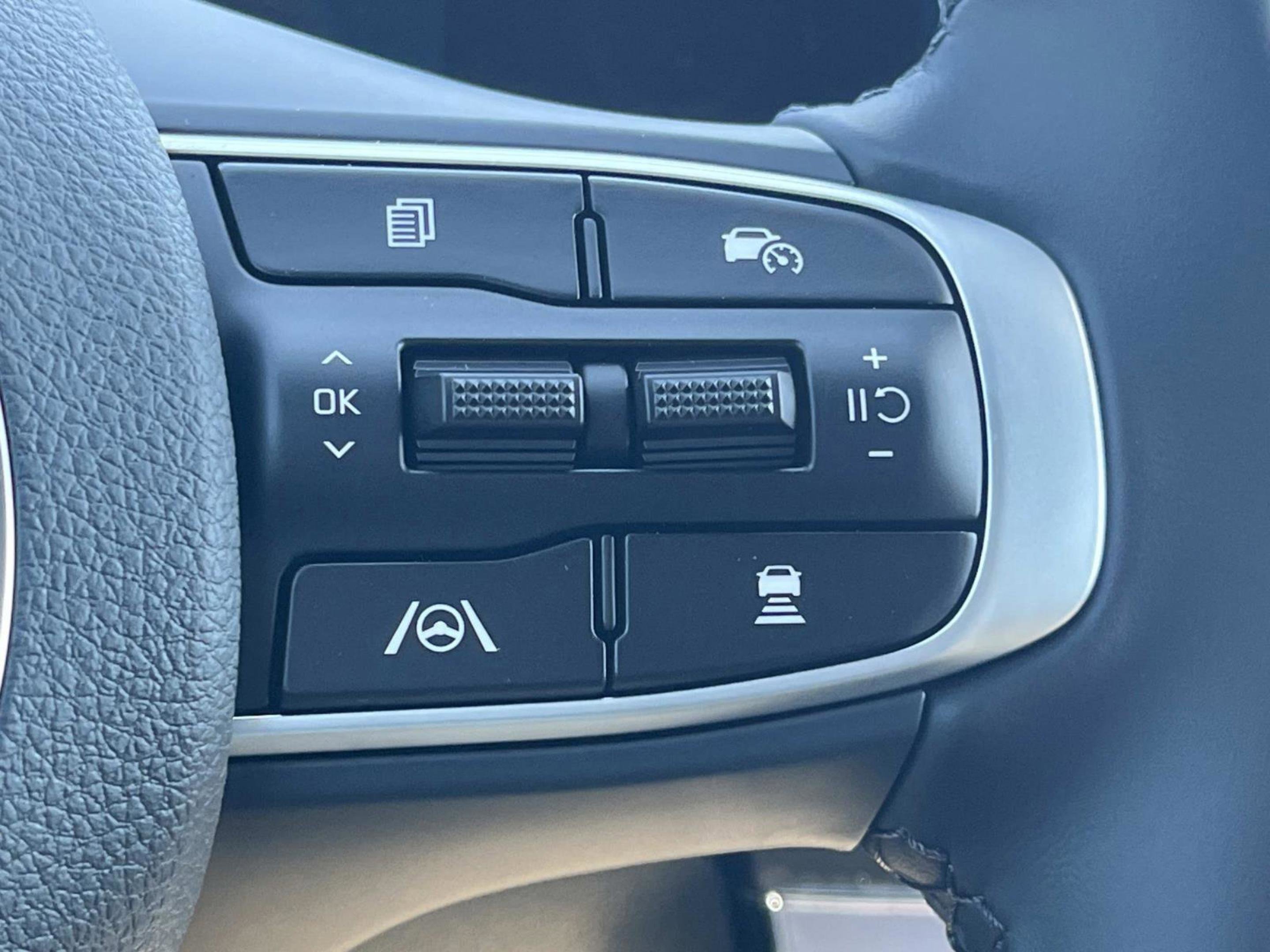 New 2026 Aurora Black Pearl Kia GT-Line image 23