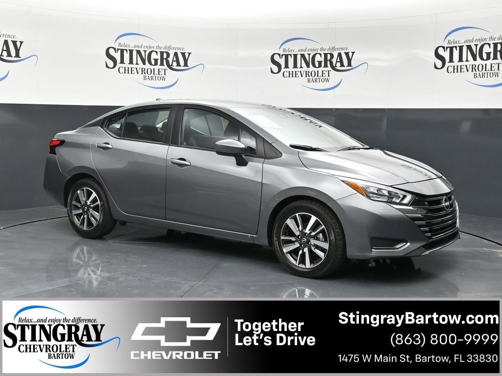 2025 Nissan Versa Sedan SV