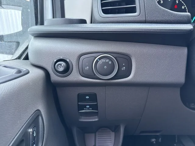 2025 Ford Transit Van Base - Photo 23