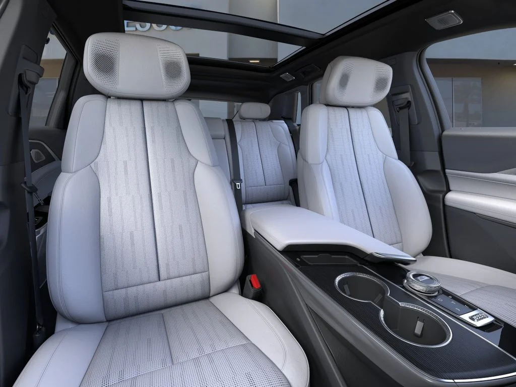 New 2026 Vibrant White Tricoat Cadillac Premium Luxury image 16