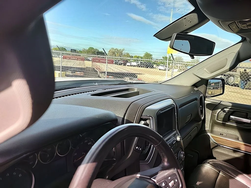 Used 2019 Summit White Chevrolet RST image 7