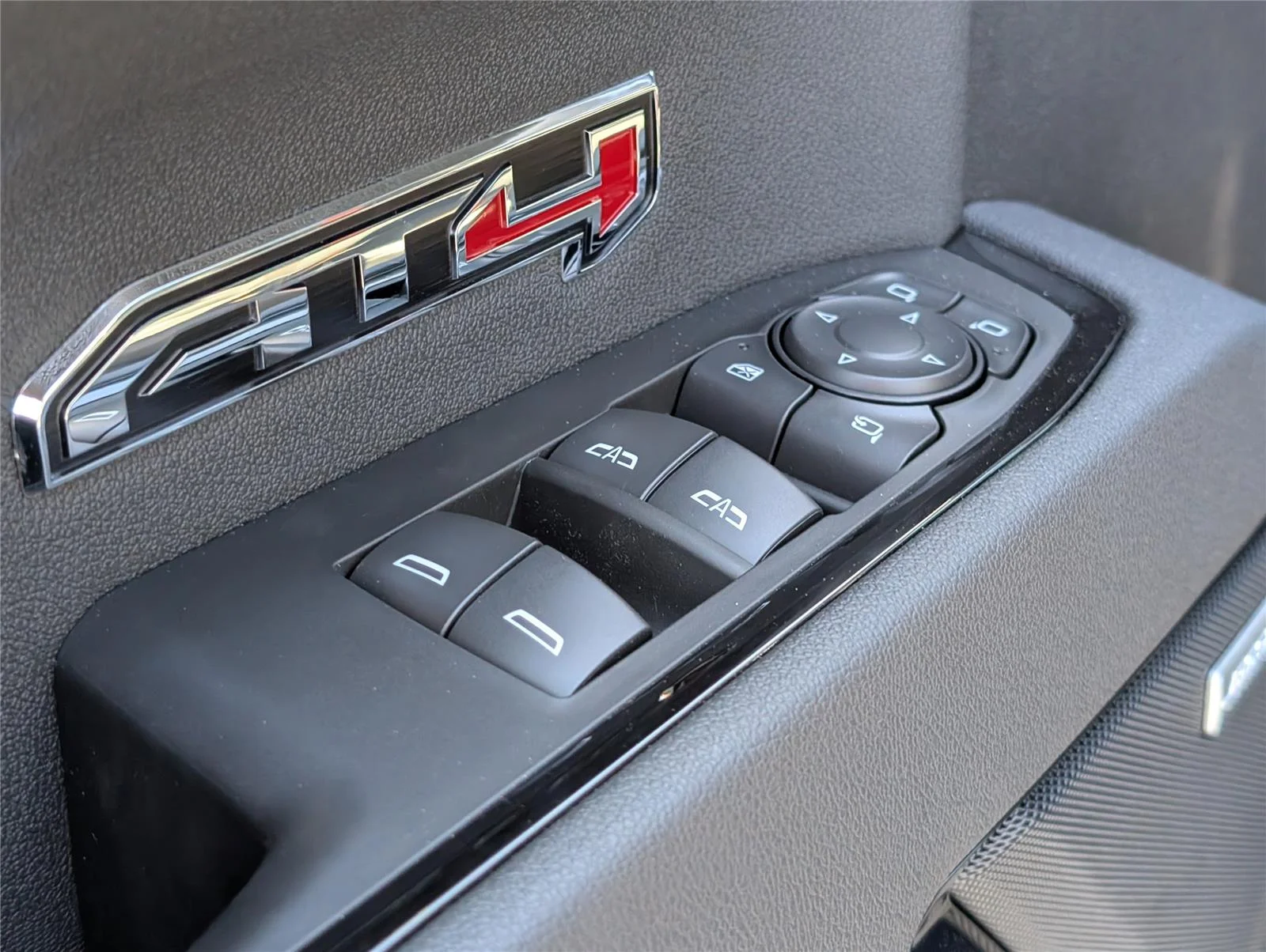 New 2026 Sterling Metallic GMC AT4 image 25
