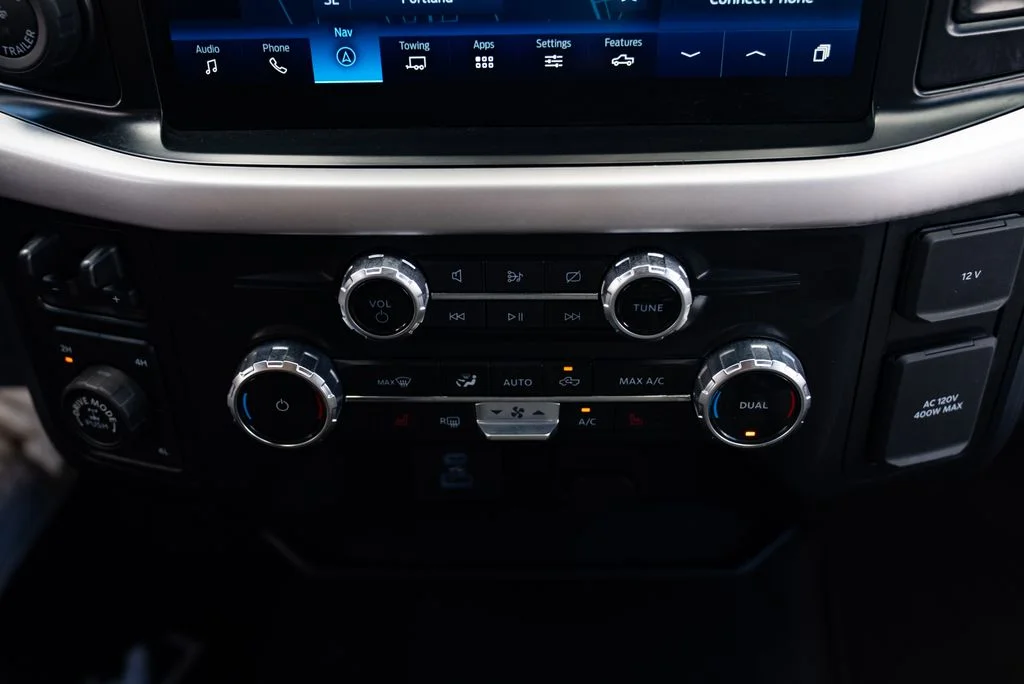 Used 2023 White Ford XLT image 16