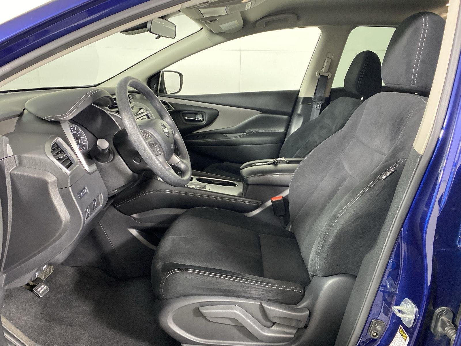 Used 2022 Deep Blue Pearl Nissan S image 12