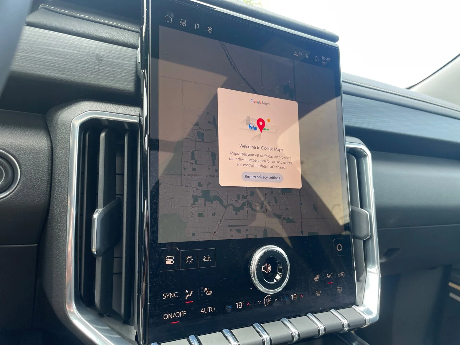 New 2026 Summit White GMC Elevation AWD image 27