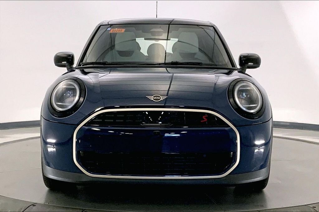 Used 2026 Indigo Sunset Blue Metallic MINI  image 2