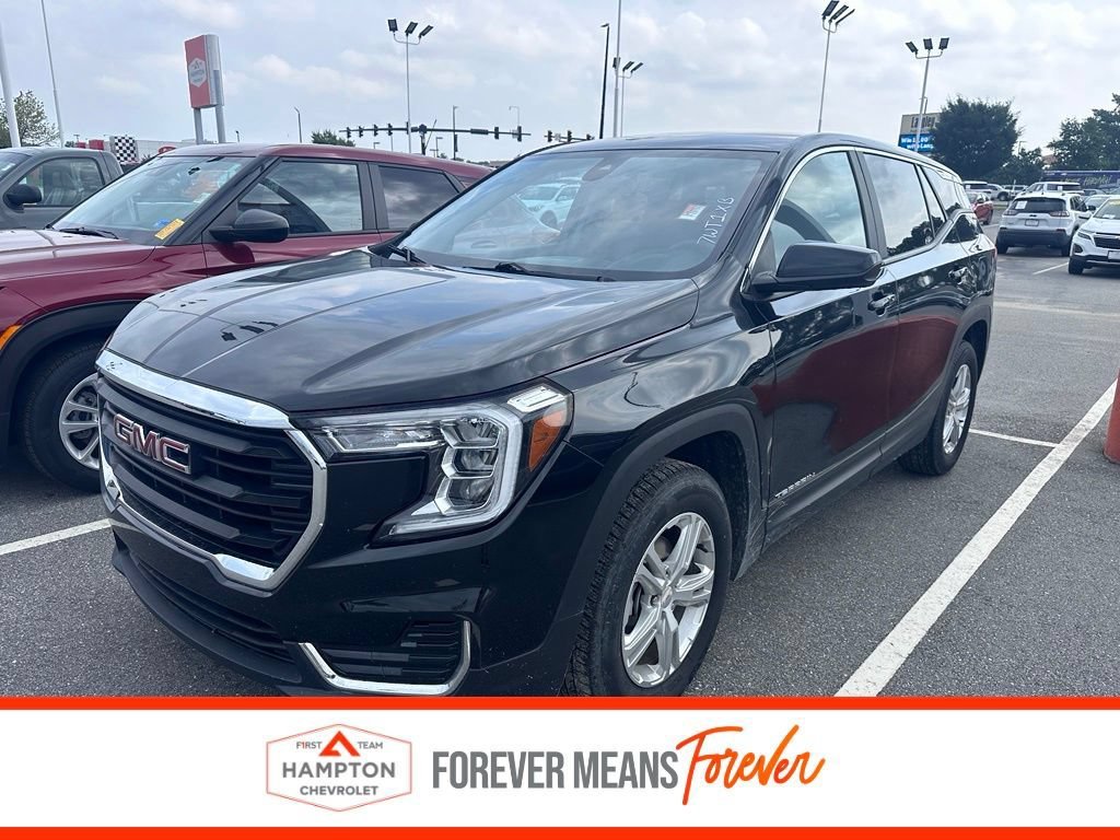 Used 2024 Ebony Twilight Metallic GMC SLE image 1