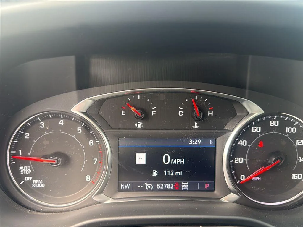 Used 2023 Sterling Metallic GMC SLT image 13