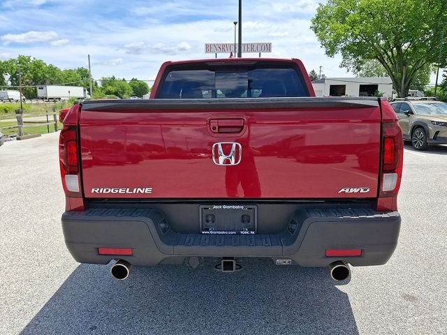 Used 2023 Red Honda RTL image 7