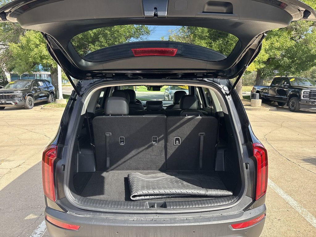 2022 Kia Telluride LX - Photo 31