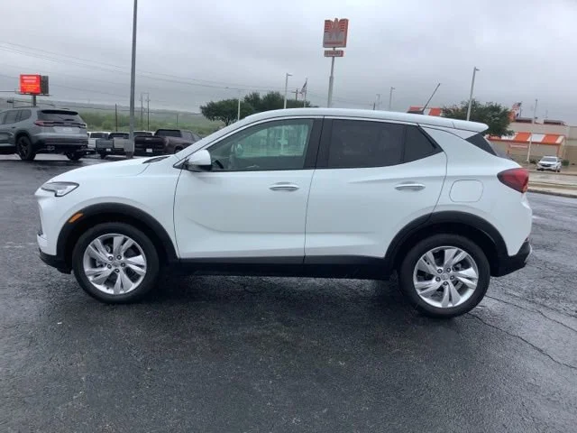 2025 Buick Encore GX Preferred - Photo 10