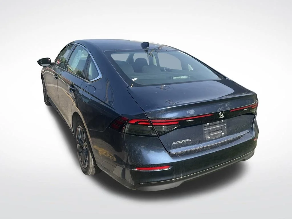Used 2023 Meteorite Gray Metallic Honda EX image 13