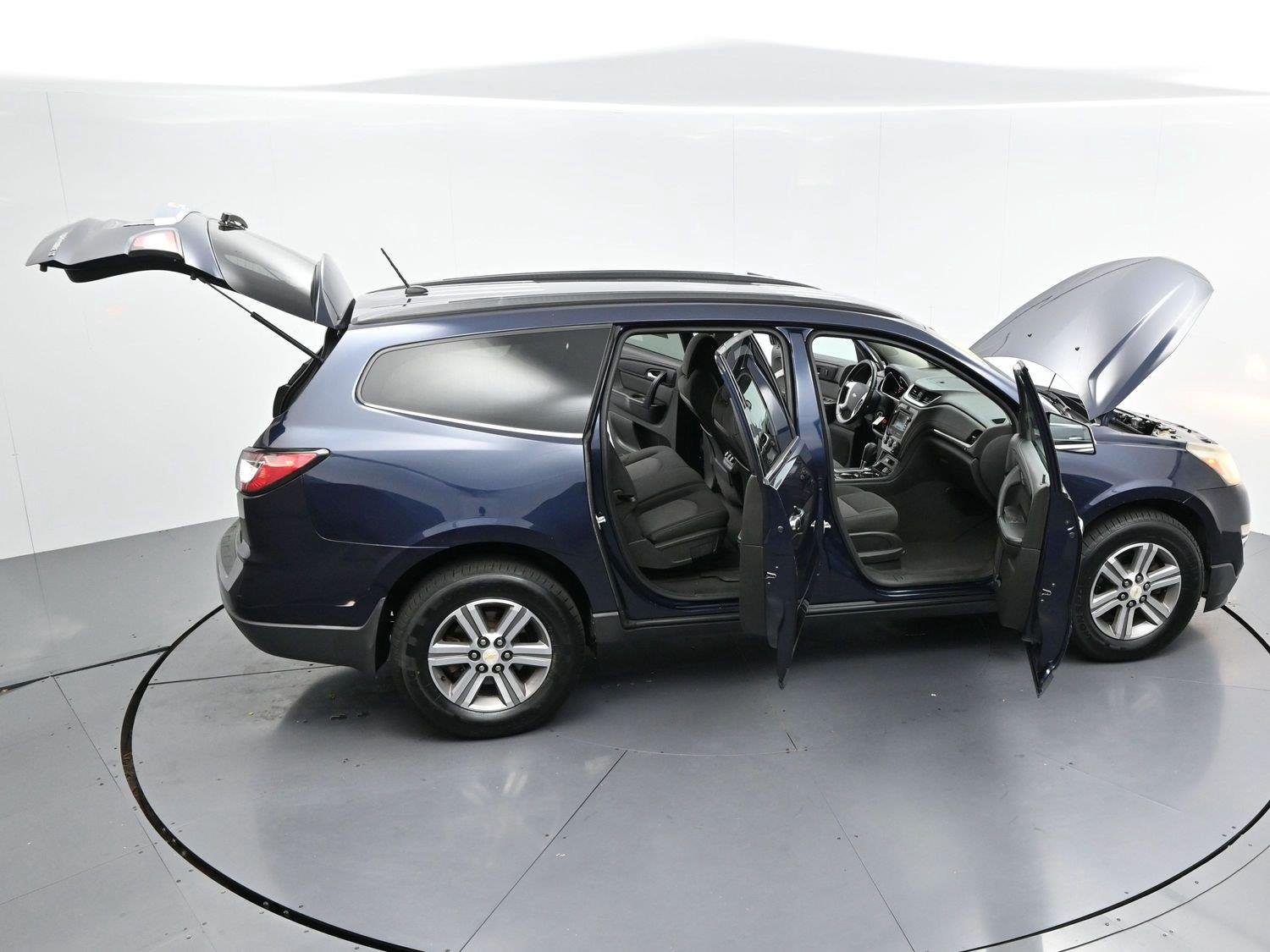 Used 2015 Blue Velvet Metallic Chevrolet LT image 43