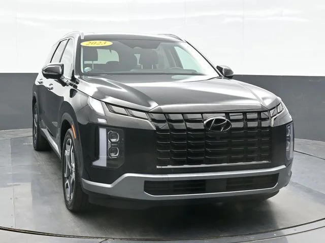 Used 2023 Black Hyundai Limited image 6
