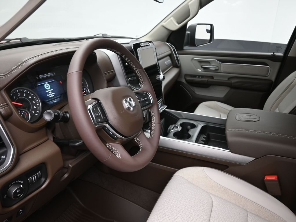 New 2026 Molten Red Pearl-Coat Exterior Paint RAM Laramie image 19