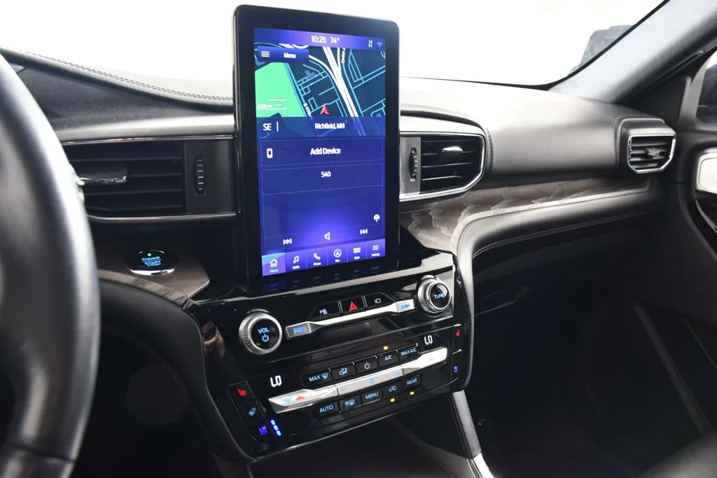 Used 2021 Agate Black Metallic Ford Platinum image 32