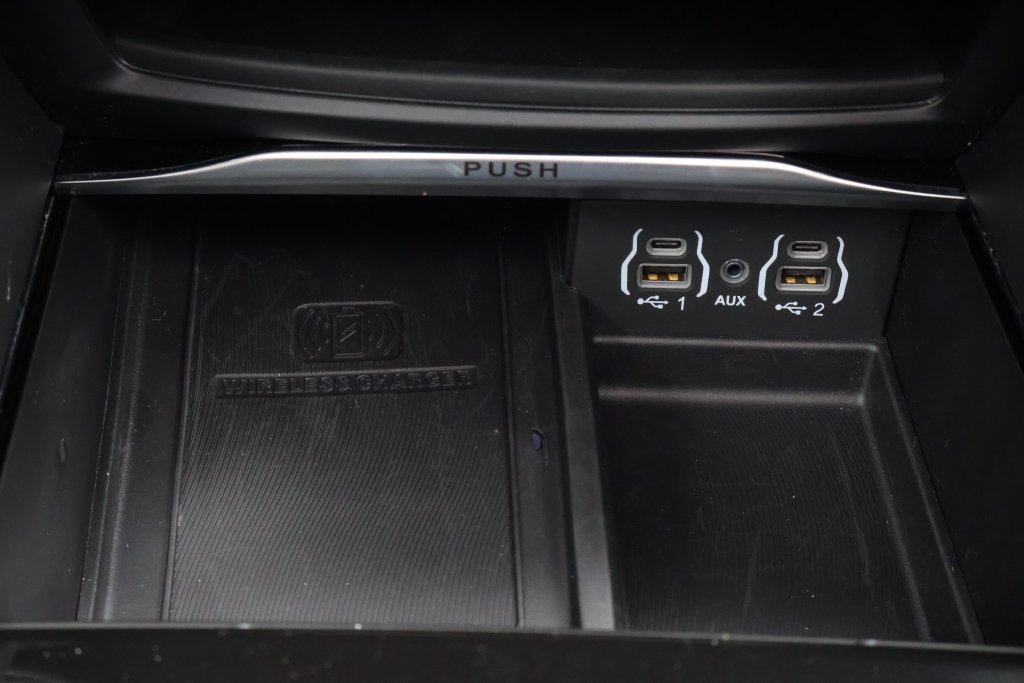 2024 Chrysler Pacifica Limited - Photo 22
