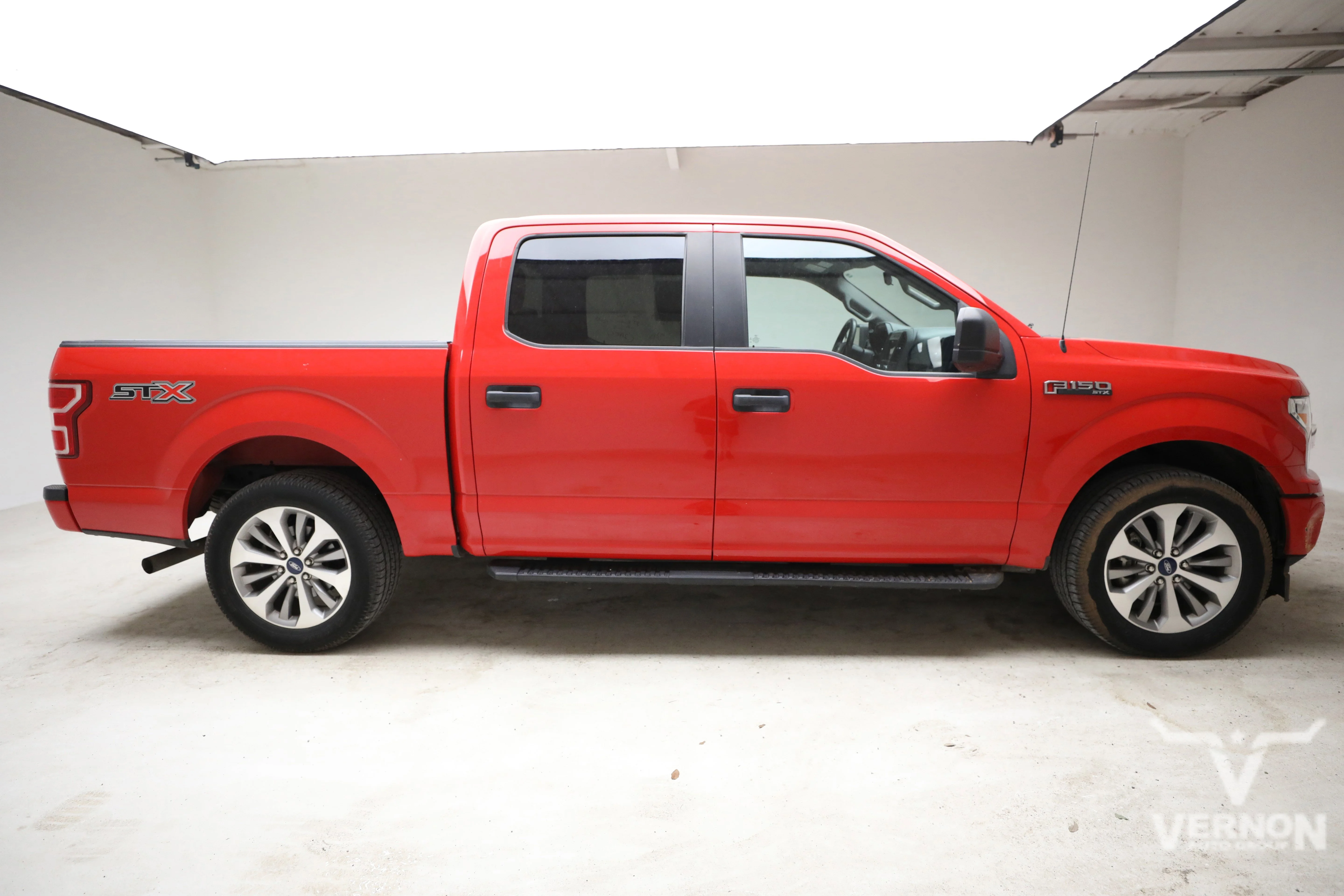 Pre-Owned 2018 Ford F-150 XL STX Crew Cab 2WD