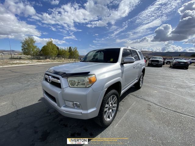 2013 Toyota 4Runner SR5 4x4 V6's photo
