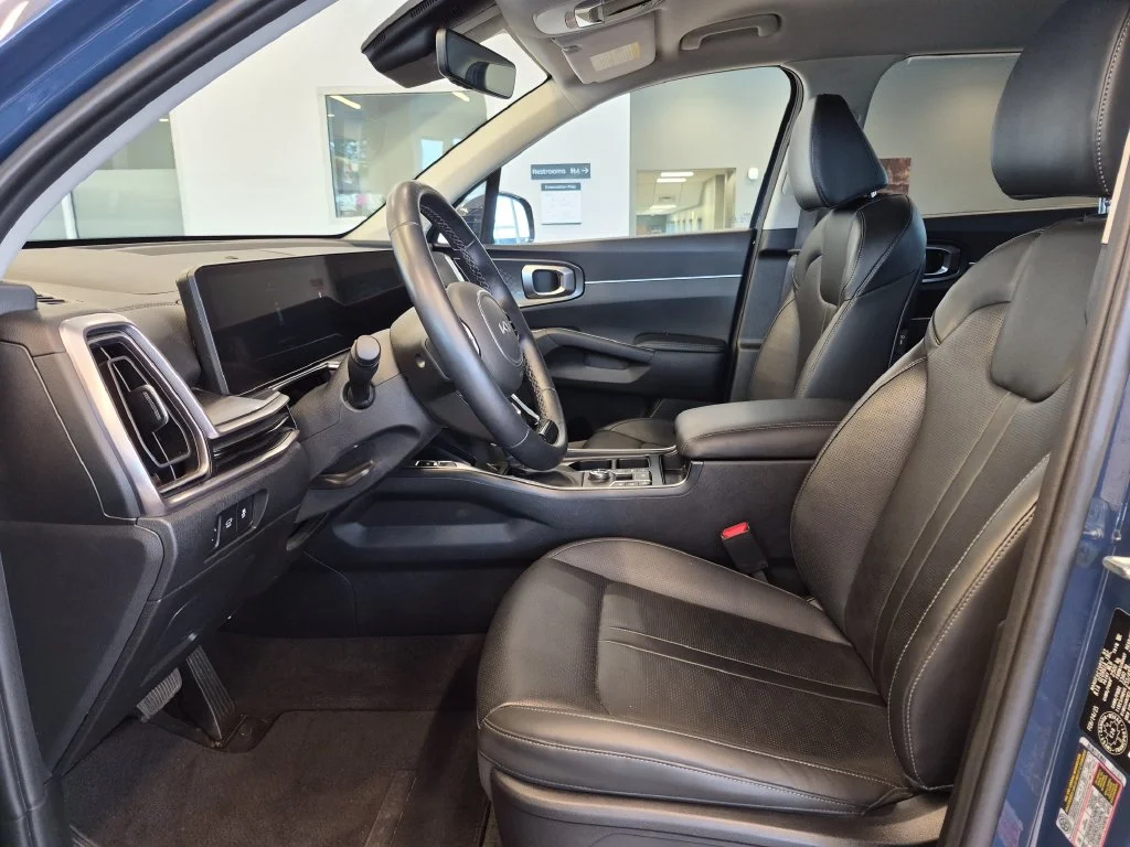 Used 2025 Blue Kia EX image 14