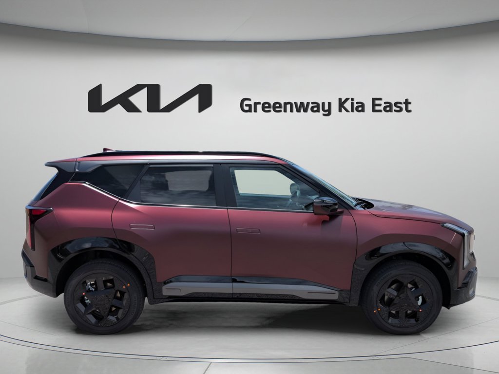 New 2027 Magma Red Matte Kia X-Line S image 5