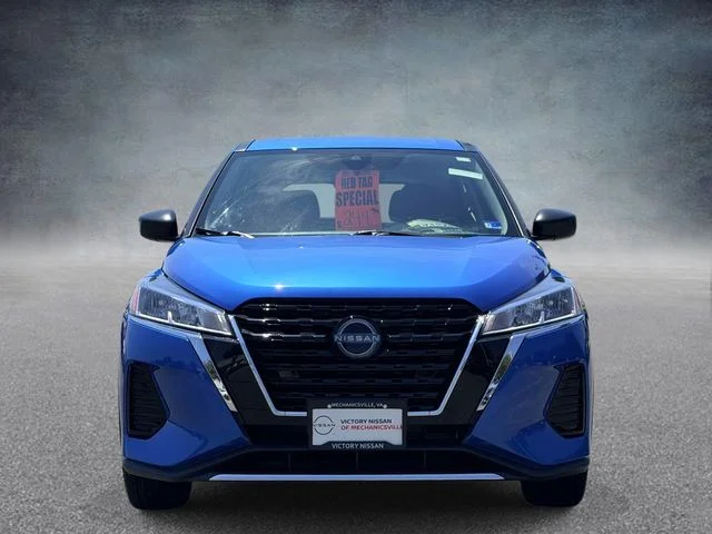 Certified Used 2024 Blue Nissan S image 6