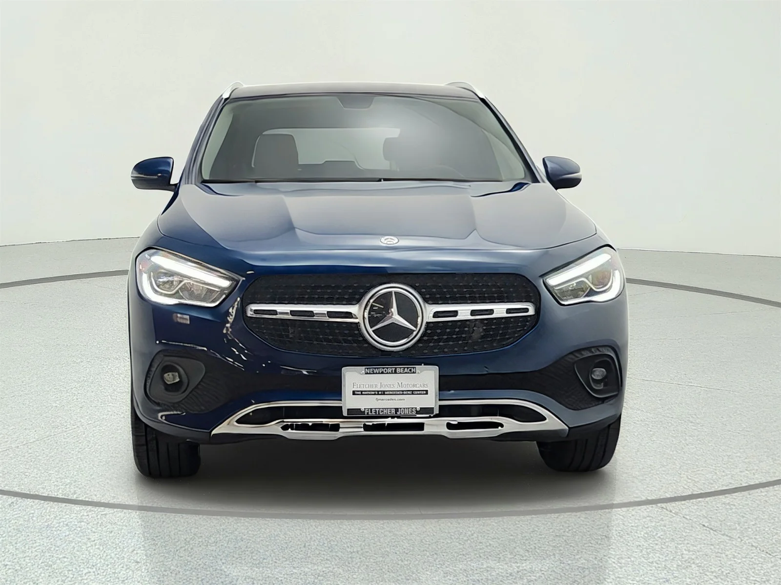 Used 2021 Denim Blue Metallic Mercedes-Benz GLA 250 SUV image 2