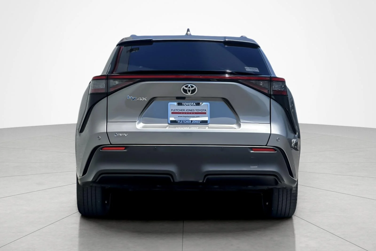 Certified Used 2025 Heavy Metal Toyota XLE image 4