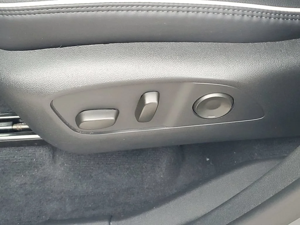Used 2026 Sterling Metallic GMC Denali image 16