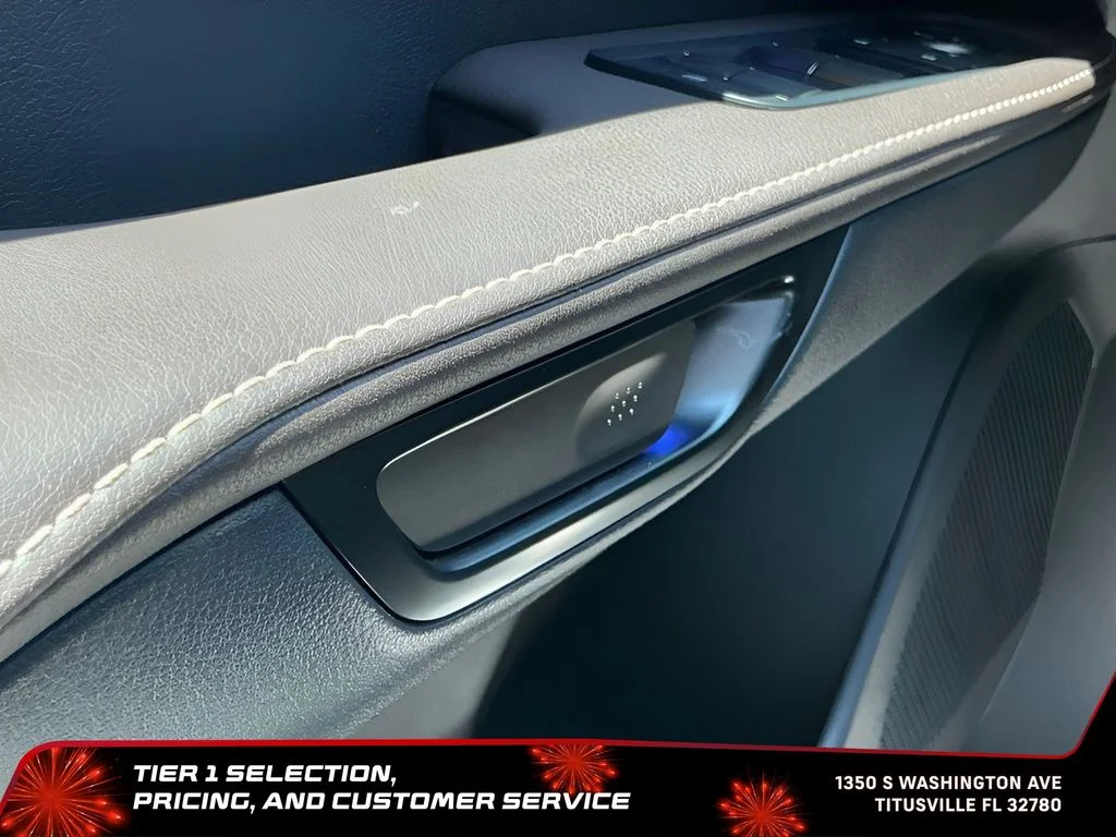 Used 2025 Silver Lexus 350h Premium Plus image 36