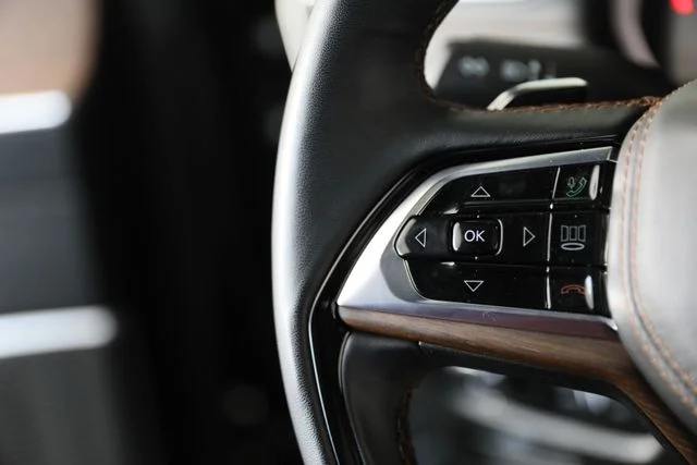 Used 2023 Black Jeep Summit image 4