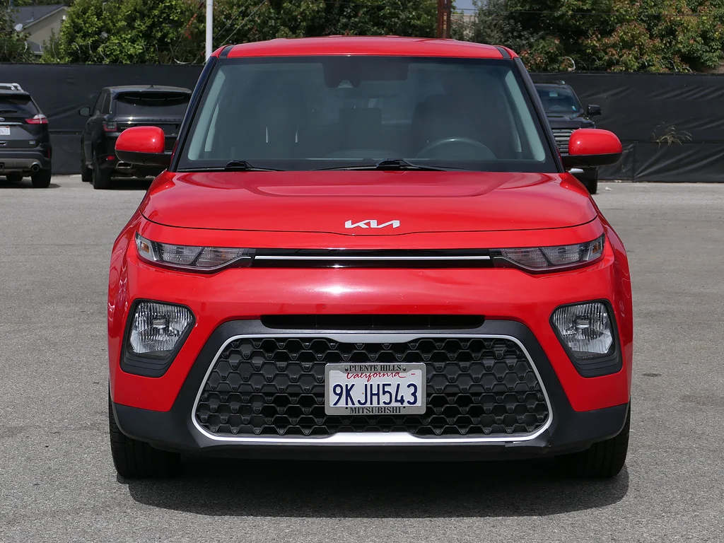 Used 2022 Inferno Red Kia LX image 7