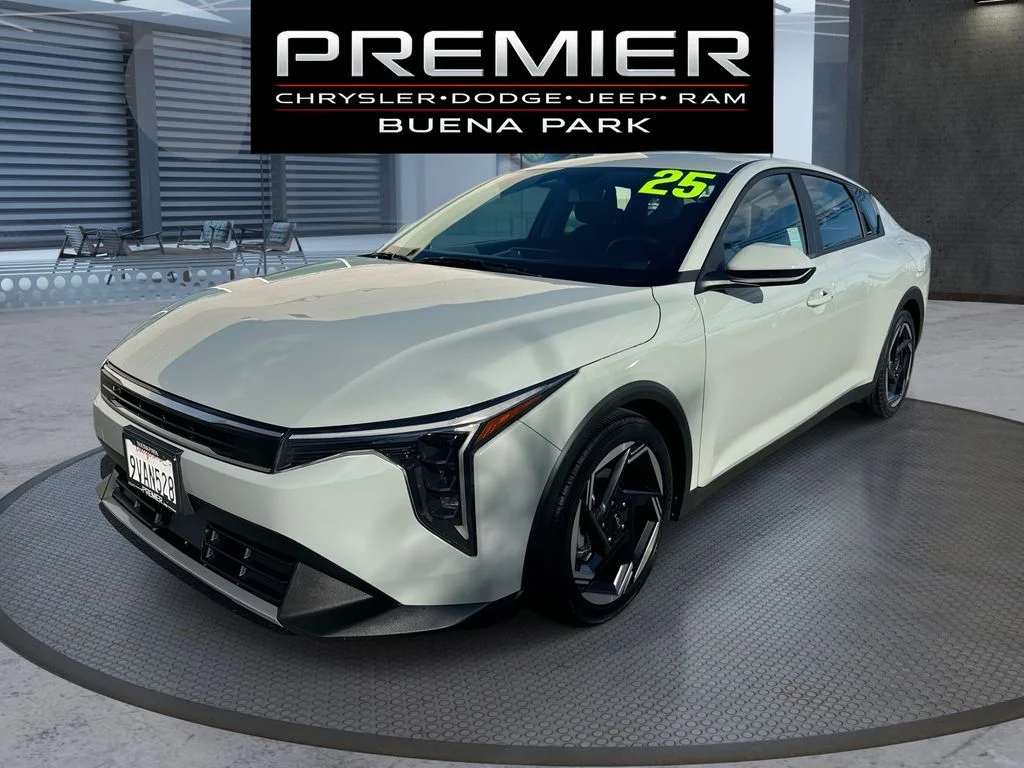 2025 Kia K4 EX